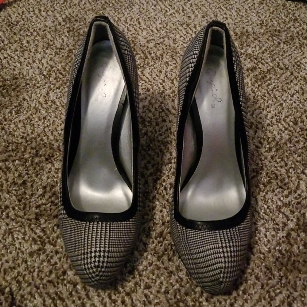 Dress heels